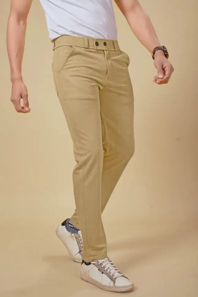 Relaxed Men Khaki Trousers