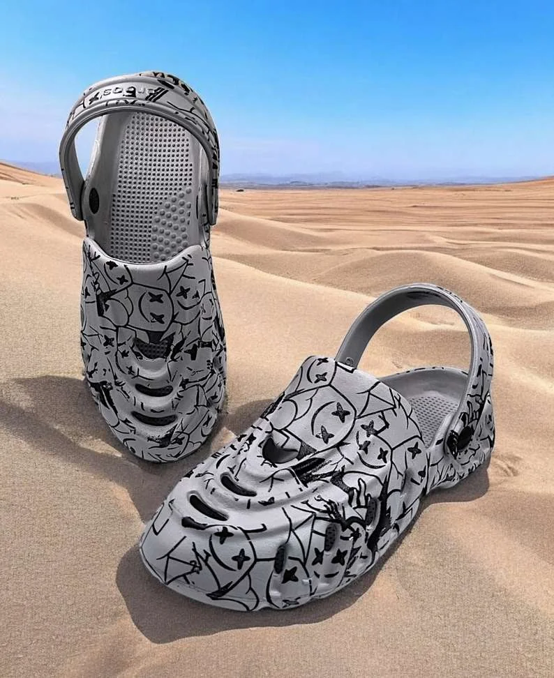 Men Grey ClogsMen Grey Clogs