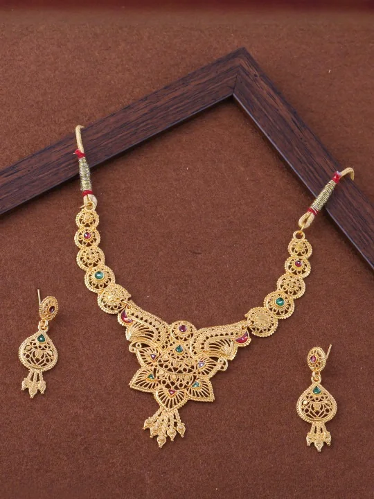 Anouk Women Gold Jewellery Set