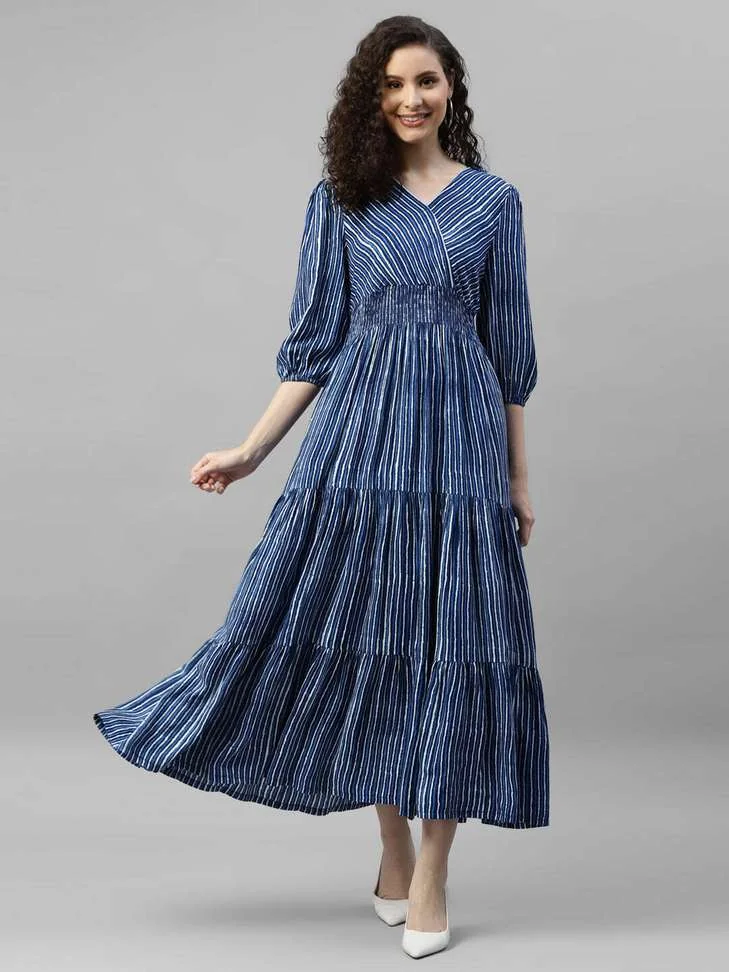 Women Maxi Light Blue DressWomen Maxi Light Blue Dress