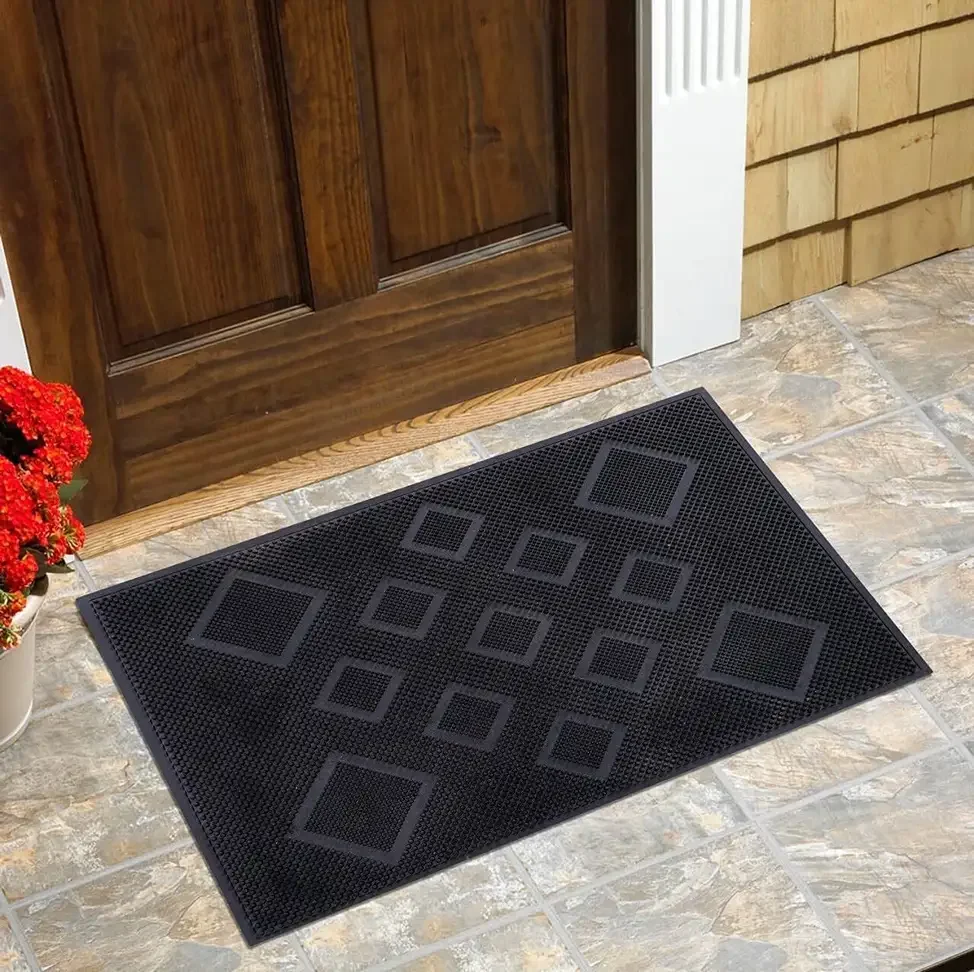 Rubber Door Mat (Black, Medium)