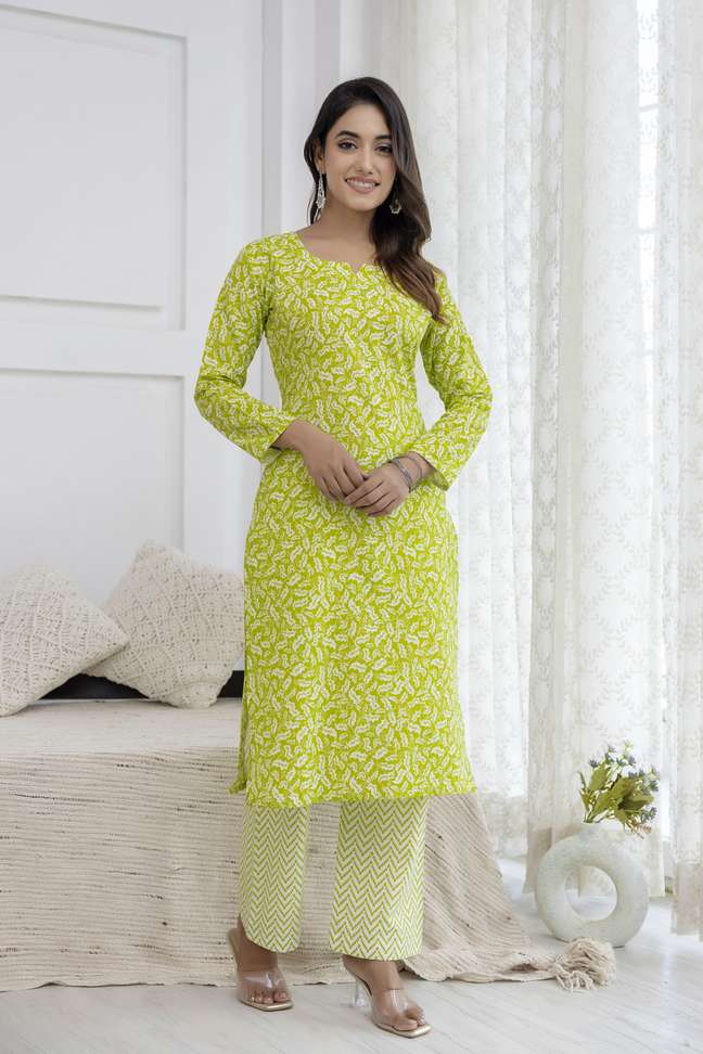 Women Kurta and Palazzo SetWomen Kurta and Palazzo Set