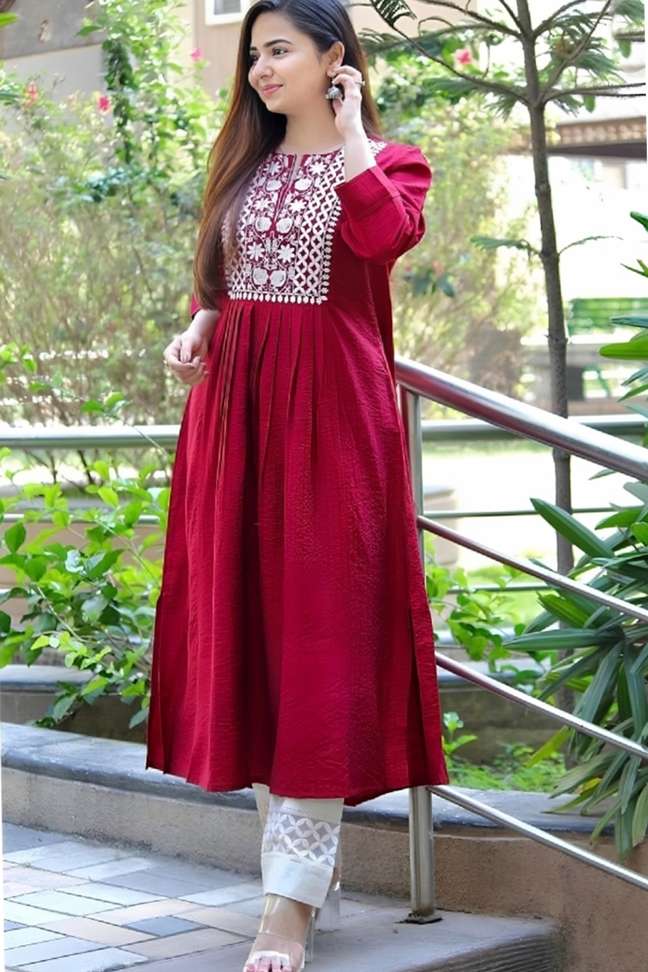 Women Kurta and Palazzo SetWomen Kurta and Palazzo Set