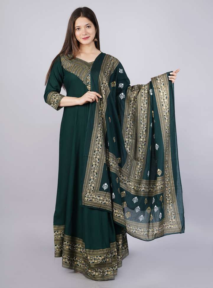 Women Kurta and Dupatta SetWomen Kurta and Dupatta Set